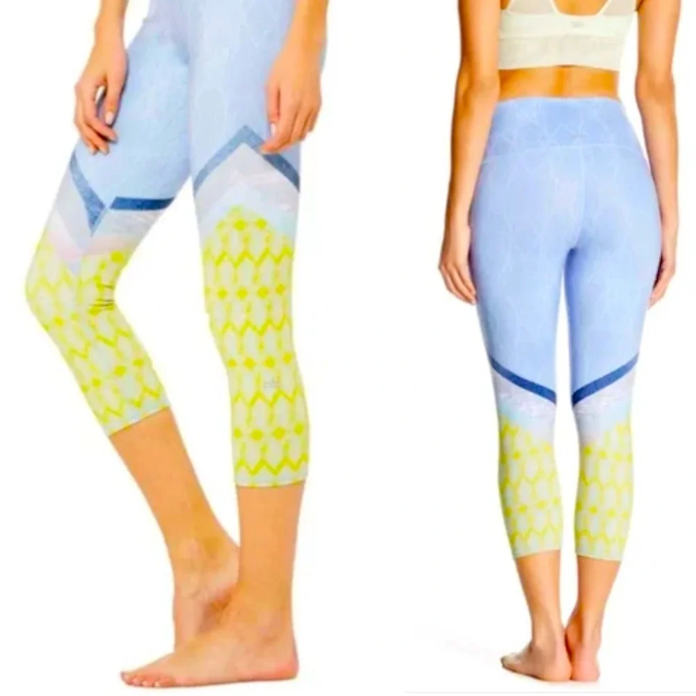 ALO Yoga Airbrush Leggings Size M